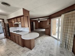 813  Misty Glen Drive , DeSoto Texas 75115