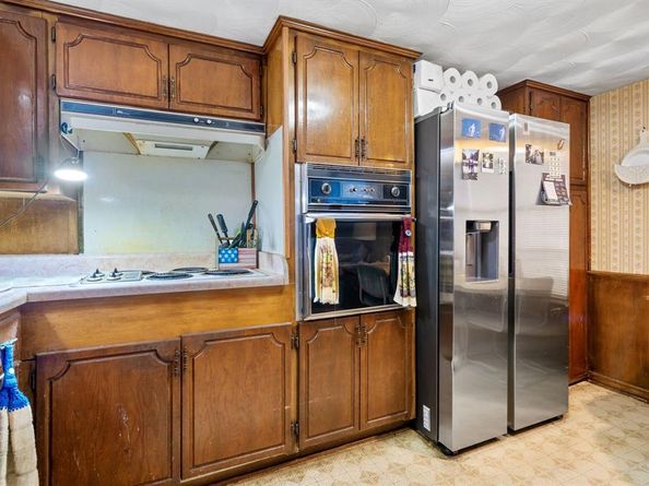 2828  Fairbrook Street , Irving Texas 75062