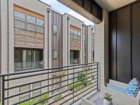 2741  Merrimac Street  101, Fort Worth Texas 76107