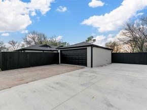 2945  Healey Drive , Dallas Texas 75228