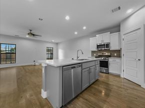 5635  Philip Avenue , Dallas Texas 75223