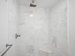 5226  Fleetwood Oaks Avenue  214, Dallas Texas 75235