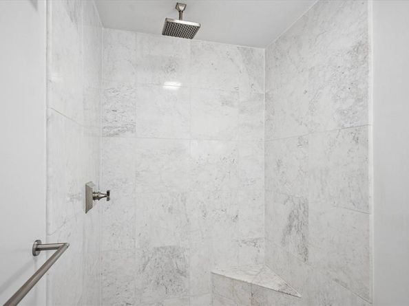 5226  Fleetwood Oaks Avenue  214, Dallas Texas 75235