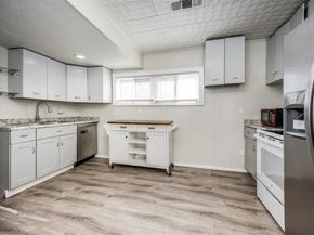 701  Lakey Street , Denton Texas 76205