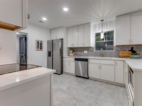 5848  Kenwood Avenue , Dallas Texas 75206