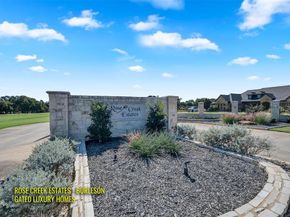 5980  Retta Mansfield Road , Burleson Texas 76028