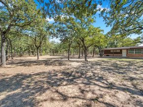 5980  Retta Mansfield Road , Burleson Texas 76028