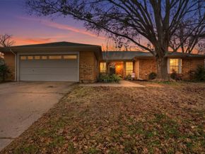 5105  Wind Rock Court , Arlington Texas 76017
