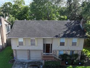 13127  Wilde Glen Lane , Houston Texas 77072