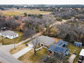 1317  Dacki Avenue , Dallas Texas 75211