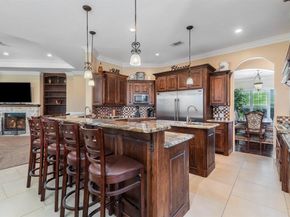 505 S Bluegrove Road , Lancaster Texas 75146