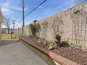 813  Chase Circle , Hurst Texas 76053