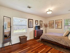 905  Lynhurst Lane , Denton Texas 76205