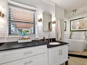 905  Lynhurst Lane , Denton Texas 76205