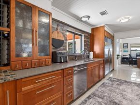 905  Lynhurst Lane , Denton Texas 76205