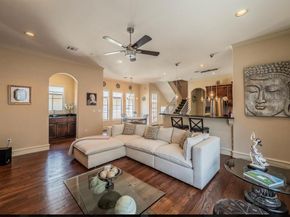 3827  Holland Avenue  B, Dallas Texas 75219