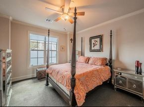 3827  Holland Avenue  B, Dallas Texas 75219