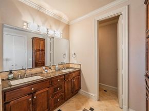 3827  Holland Avenue  B, Dallas Texas 75219