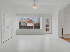 424  Autumn Park , Fort Worth Texas 76140