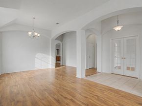 424  Autumn Park , Fort Worth Texas 76140