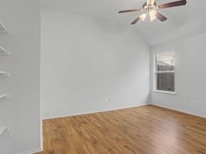 424  Autumn Park , Fort Worth Texas 76140