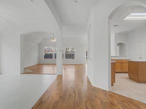 424  Autumn Park , Fort Worth Texas 76140