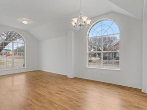 424  Autumn Park , Fort Worth Texas 76140