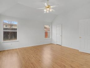 424  Autumn Park , Fort Worth Texas 76140