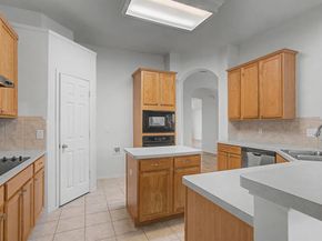 424  Autumn Park , Fort Worth Texas 76140