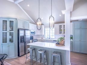 1415  Pecos Street , Dallas Texas 75204