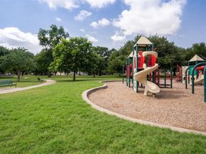 1415  Pecos Street , Dallas Texas 75204