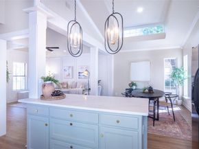 1415  Pecos Street , Dallas Texas 75204