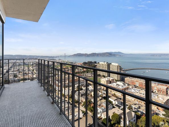1080 Chestnut Street 11C, San Francisco CA 94109