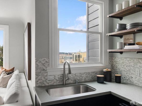 1725 Hyde Street 6, San Francisco CA 94109