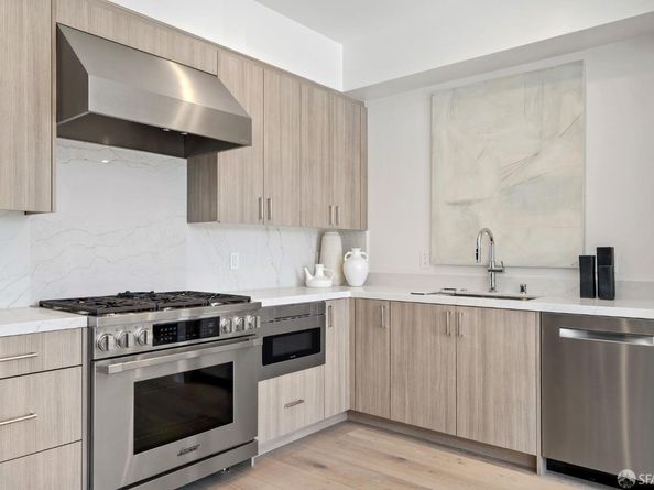 425 First Street 31, Los Altos CA 94022