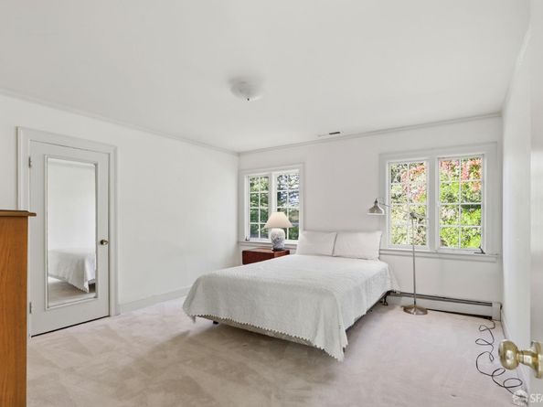 6 Cypress Court, Los Altos CA 94022