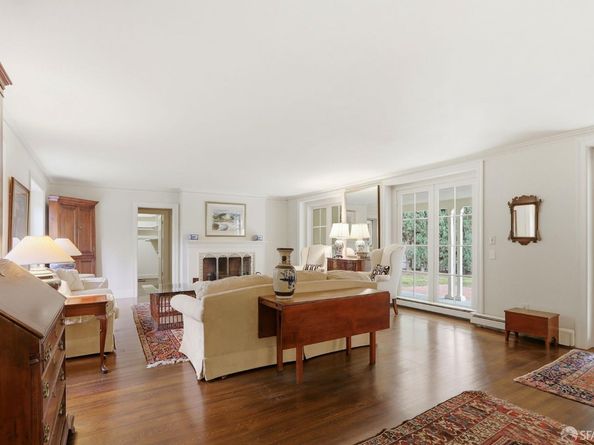 6 Cypress Court, Los Altos CA 94022