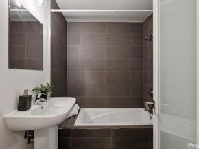 942 South Van Ness Avenue, San Francisco CA 94110
