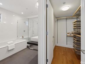 942 South Van Ness Avenue, San Francisco CA 94110