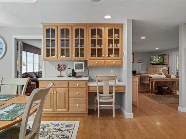 50 West Elm Street, Hopkinton MA 01748