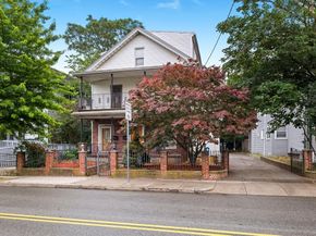 105 Washington Ave, Chelsea MA 02150