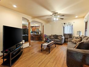 105 Washington Ave, Chelsea MA 02150