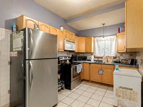 105 Washington Ave, Chelsea MA 02150
