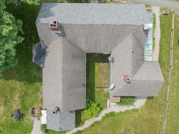 11 High Rd, Newbury MA 01951