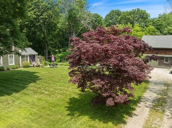 11 High Rd, Newbury MA 01951