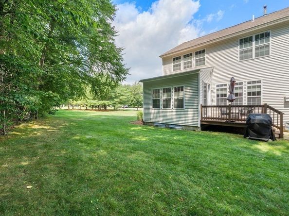 15 Bagnell Dr 15, Pembroke MA 02359