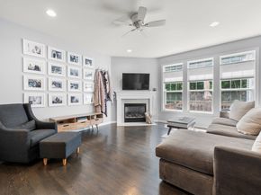 15 Bagnell Dr 15, Pembroke MA 02359