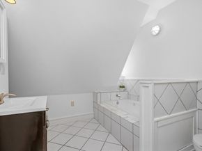 62 Clifford St A, Boston MA 02119