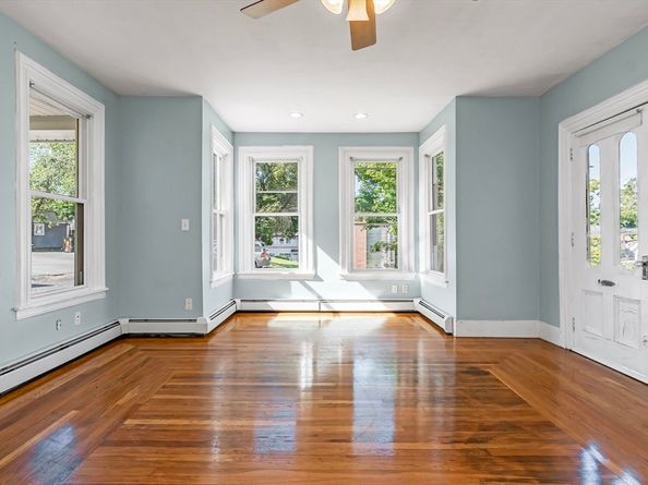 44 Grove St, Milford MA 01757