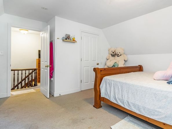 44 Grove St, Milford MA 01757